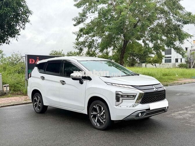 Mitsubishi Xpander 2024 Premium 1.5 AT siêu keng