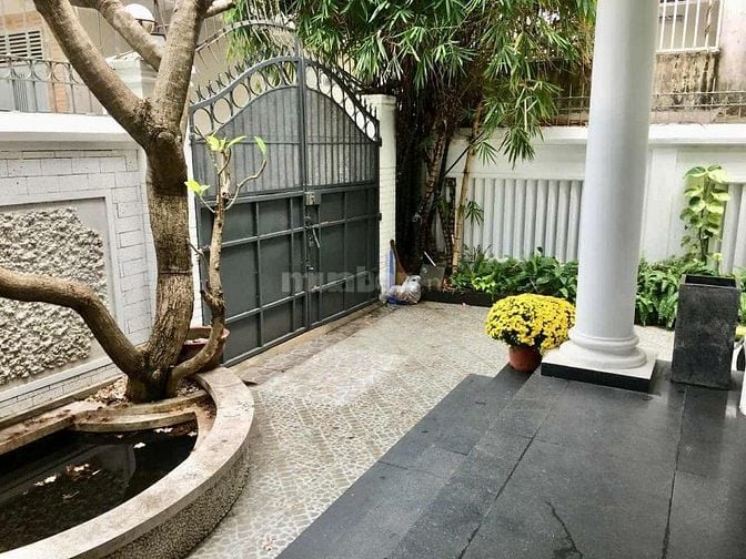 Biệt Thự khu VIP, 220m2( 12.5 x 18m ) đường 10m Thăng Long P4 Tân Bình