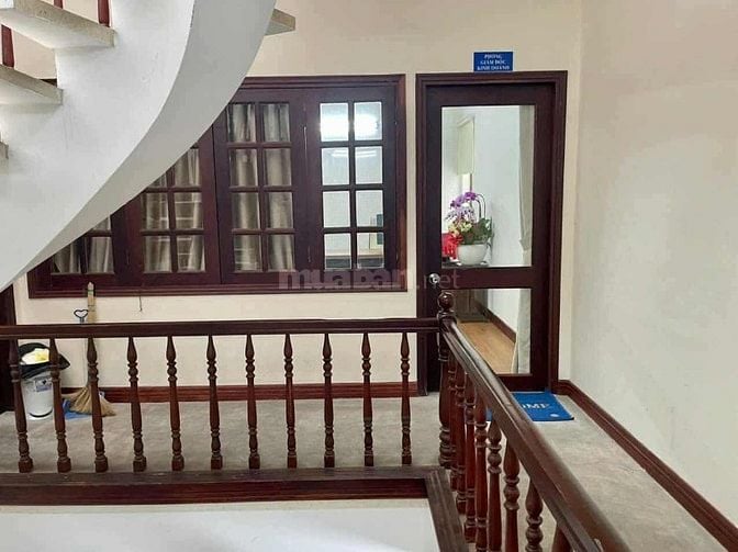 Biệt Thự khu VIP, 220m2( 12.5 x 18m ) đường 10m Thăng Long P4 Tân Bình