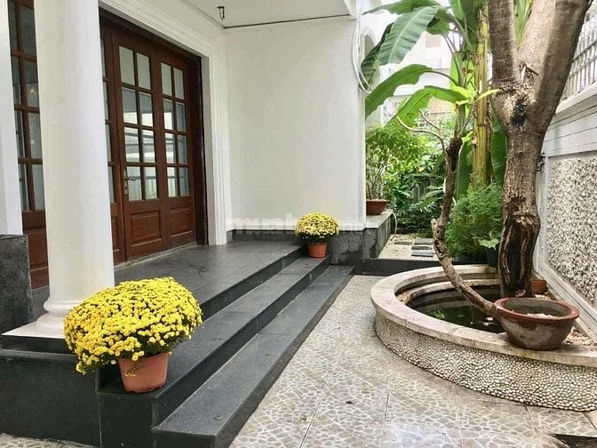 Biệt Thự khu VIP, 220m2( 12.5 x 18m ) đường 10m Thăng Long P4 Tân Bình