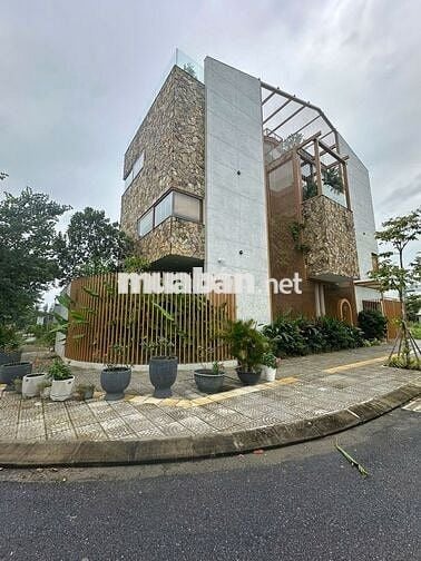 Cặp Đất *** đường Nguyễn Nghiễm 200M2 Gần biển -Ngũ Hành Sơn