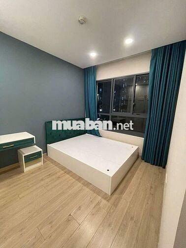 Cho thuê nhanh căn hộ cao cấp 2PN khu Emerald. Full nội thất xịn.