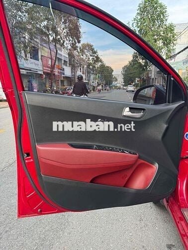 Hyundai Grand i10 2018 AT (Vỏ Zin Còn Đủ)