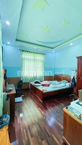 Nhà 5 Tầng, DT 4 x18= 72m² - Mặt Tiền Khu Tên Lửa, Bình Tân 