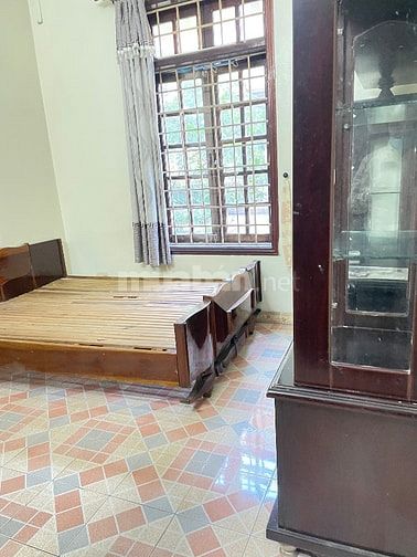 Cc Mời thuê Nhà Ngõ 4 Đặng Văn Ngũ-phạm Ngọc thạch 65mx5t góc oto 16tr