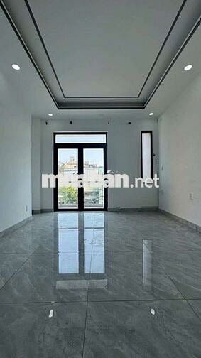 Căn góc 2 MTKD 135m2 ngang 12m Trịnh Đình Trọng 4 tầng 7PN DT 50tr/th