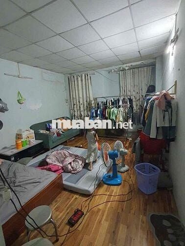 Lê Đình Cẩn - 2 tầng - Hẻm Xe Hơi - Nhà Trống - 2PN. - 7Tr