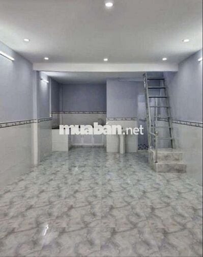 Anh Tùng vừa gửi xong muốn bán căn nhà 34m đường thống nhất ,tân phú