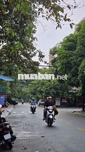 BÁN NHÀ MT ĐƯỜNG T6,P,TÂY THẠNH,DT 4X14M 1 LẦU GIÁ 8,5 TỶ