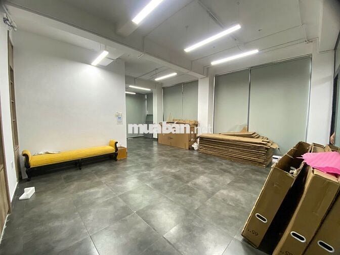 MỘT TIN ĐĂNG ĐỘC QUYỀN HIẾM CÓ - HỒ TÙNG MẬU Q1 7 LẦU GIÁ CHỈ 180TR !!