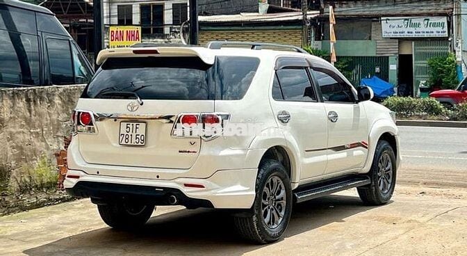 2016 2.7V TRD 4x2 - 146000 km