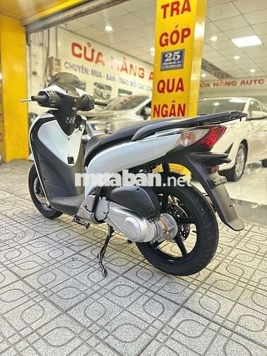 HONDA SHI 150 VN MẪU Ý 2011