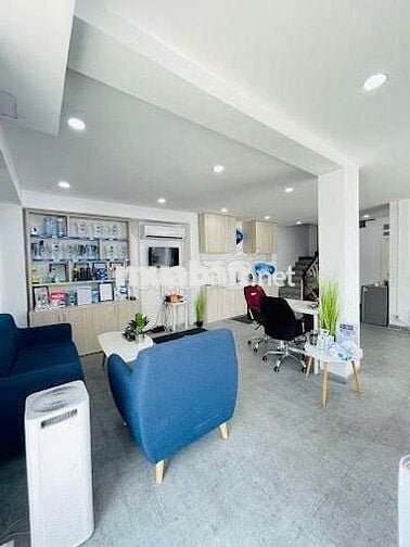 CHO THUÊ NHÀ GÓC 2MT HỒ HẢO HỚN Q1, DT 6x10M, TRỆT 1 LẦU, GIÁ 45 TRIỆU