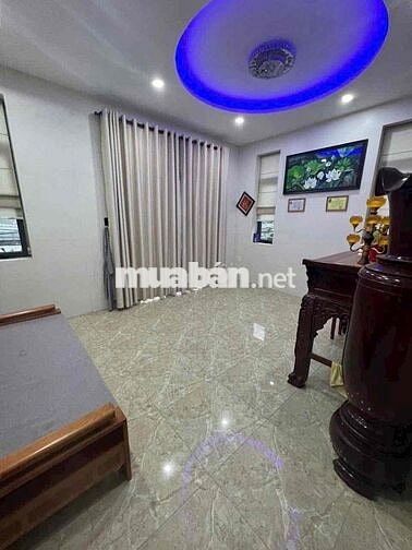 Cho thuê nhà 1T1L, mặt tiền đường 9m, gần chợ Phú Thọ, Trảng Dài.