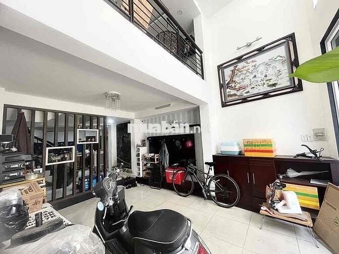 NGUYỄN VĂN ĐẬU. HXH 5 TẦNG ĐÚC. 60M2 NGANG 4M NỞ HẬU 6,5M. CHỈ 9,X TỶ