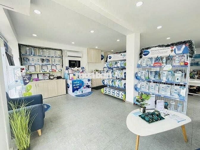 CHO THUÊ NHÀ GÓC 2MT HỒ HẢO HỚN Q1, DT 6x10M, TRỆT 1 LẦU, GIÁ 45 TRIỆU