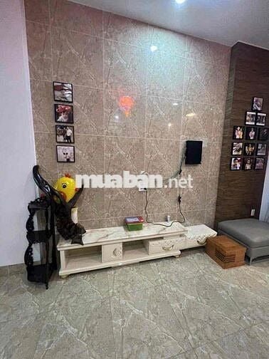 Cho thuê nhà 1T1L, mặt tiền đường 9m, gần chợ Phú Thọ, Trảng Dài.