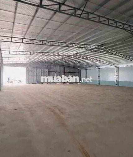 Cần cho thuê gấp kho diện tích lên đến 650m2 ở Đường Trần Trọng Cung