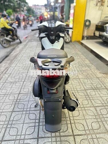 HONDA SHI 150 VN MẪU Ý 2011