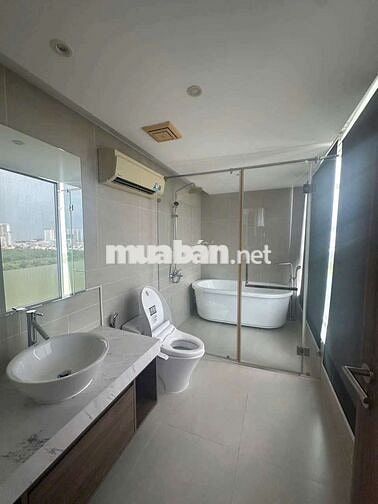 💕Bán penthouse BellezaQ7* Nhà decor*FullNTCC*Dt 92m2*1pn*Giá 5.38tỷ