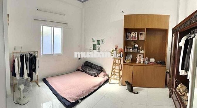 Cho Thuê Căn Nhà Hẻm Lương Văn Can Phường 15 quận 8 tphcm