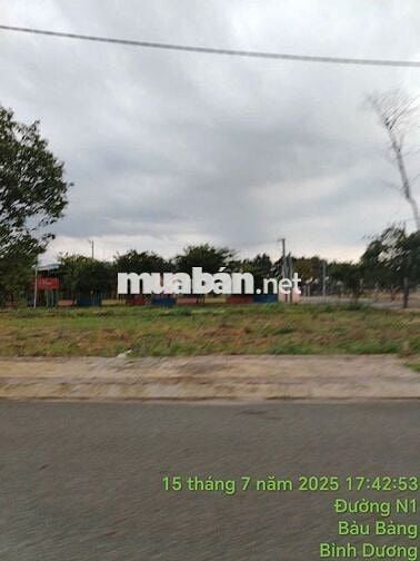 Lô đất 2 mặt tiền rẻ nhất Lai Uyên Bàu Bàng BD 100m2 full thổ cư