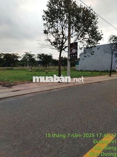 Lô đất 2 mặt tiền rẻ nhất Lai Uyên Bàu Bàng BD 100m2 full thổ cư