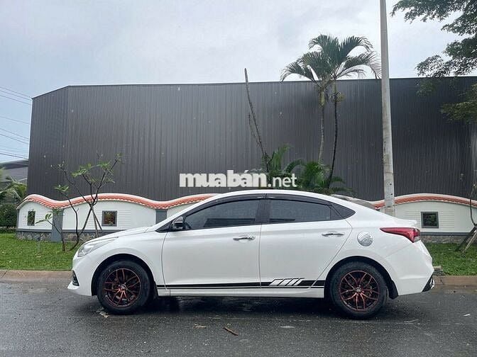 Hyundai Accent 1.4 MT 2020 - 77000 km