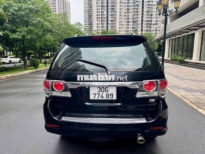 Toyota Fortuner 2015 2.7V 4x4 AT - 56000 km