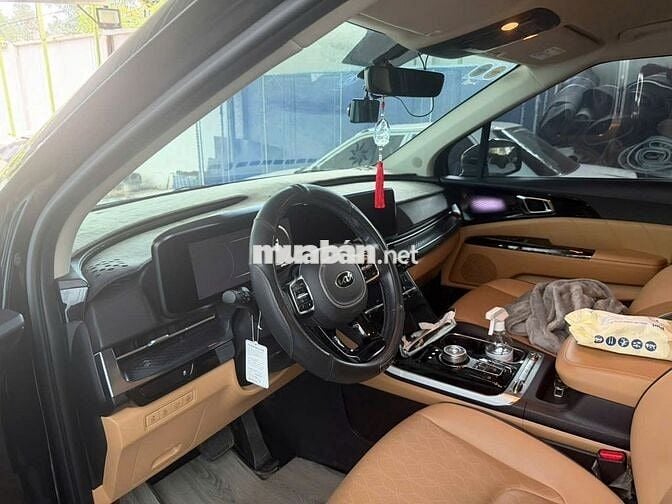 Kia Carnival 2021 2.2D Premium 7 chỗ - 27992 km