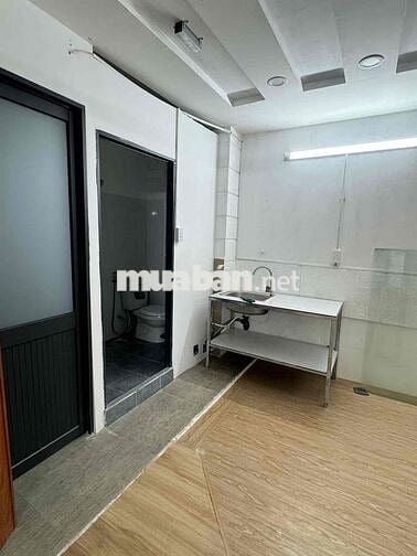 PHÒNG 2 PN ĐƯỜNG SỐ 2, TRƯỜNG THỌ (CÓ MÁY LẠNH)