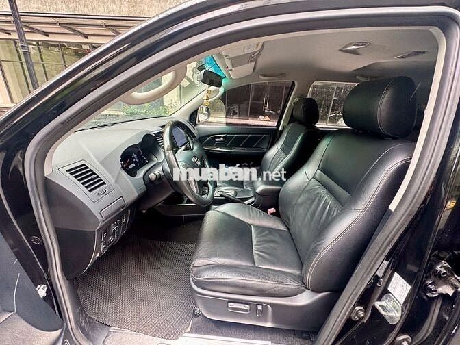 Toyota Fortuner 2015 2.7V 4x4 AT - 56000 km