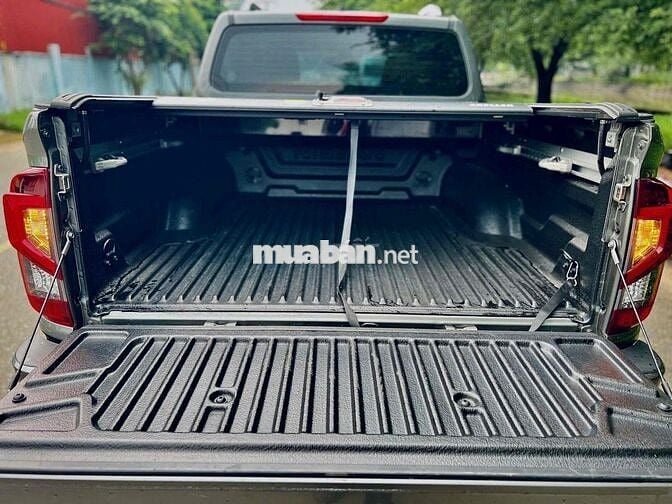 Nissan Navara VL 4x2-37.000km-còn bh,full ls hãng