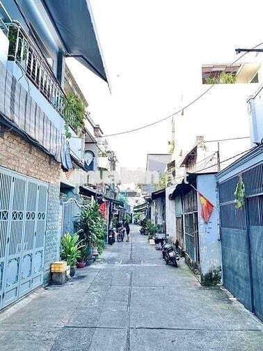 NHÀ 3 TẦNG - 56M2 - NỞ HẬU - HẺM Ô TÔ THÔNG - LÊ VĂN QUỚI - 5TỶ29