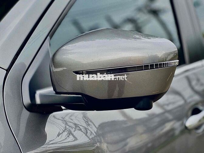 Nissan Navara VL 4x2-37.000km-còn bh,full ls hãng