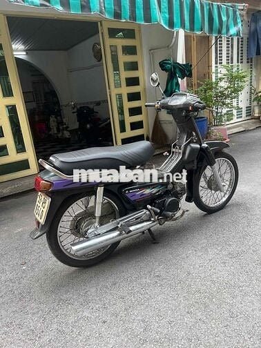 xe dream chính chủ  mau xanh còn mới it đi