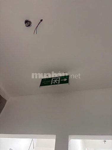 Mặt Phố cách Hồ Tây 500m, chuẩn văn phòng hạng B+, GPXD, PCCC đầy đủ