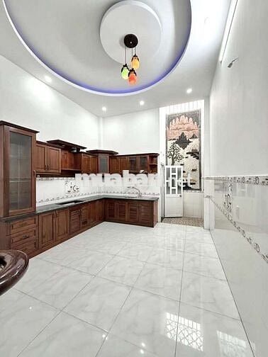 Chính chủ cho thuê Nhà mặt tiền đg Bắc Hải, P6, Tân Bình