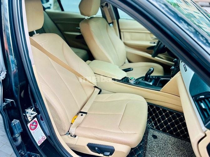 BMW 320i sản xuất 2012 nhập đức 