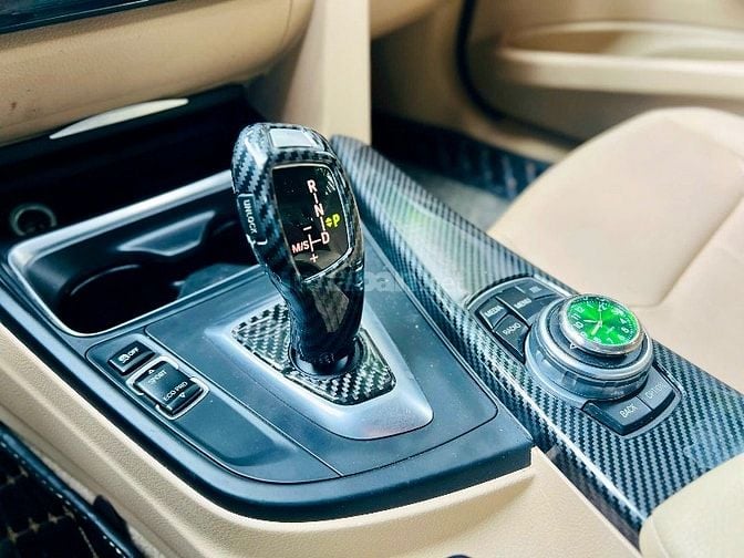 BMW 320i sản xuất 2012 nhập đức 