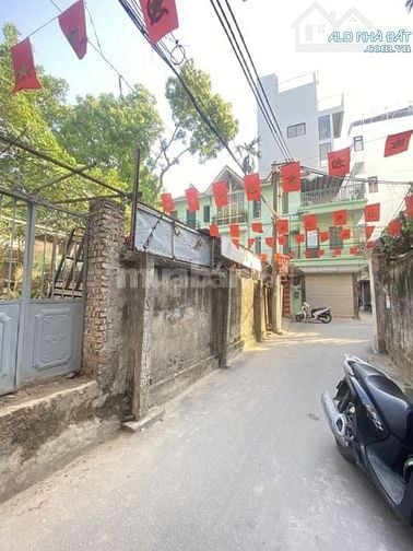 TRÍCH SÀI – TÂY HỒ - Ô TÔ TRÁNH - 20 M RA HỒ TÂY – 171 M2 C4 – 47.2 T