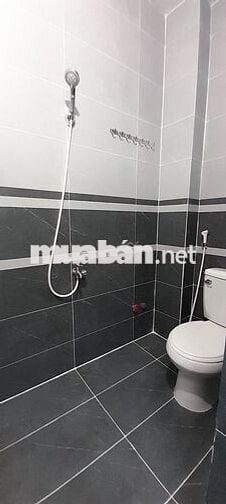 cho thuê nhà nguyên căn hẻm Dương Q Hàm P5 GV