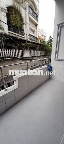 cho thuê nhà nguyên căn hẻm Dương Q Hàm P5 GV