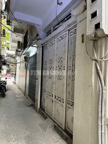 Cho thuê nhà số 1 ngõ 258 Tôn Đức Thắng, HN diện tích 30m2 x 4 tầng