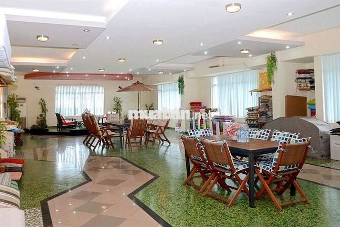 Bán kho xưởng 7.100m2, KCN Đức Hòa , Long An , có văn phòng : 1.000m2