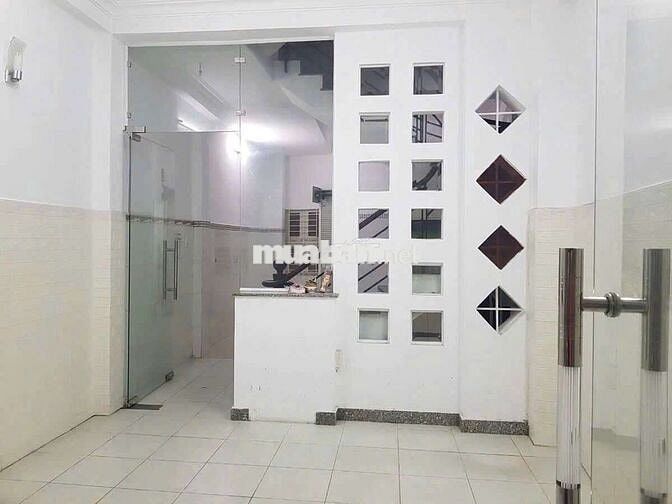 Cho thuê nhà Đường 3 tháng 2 Quận 10