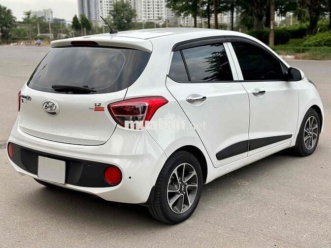 Hyundai Grand i10 2020 Hatchback 1.2 AT - 90000 km
