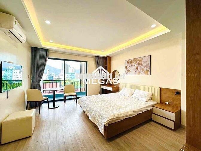 CHO THUÊ CĂN HỘ BAN CÔNG FULL NỘI THẤT NGAY TRẦN ĐÌNH XU MỚI GIÁ RẺ