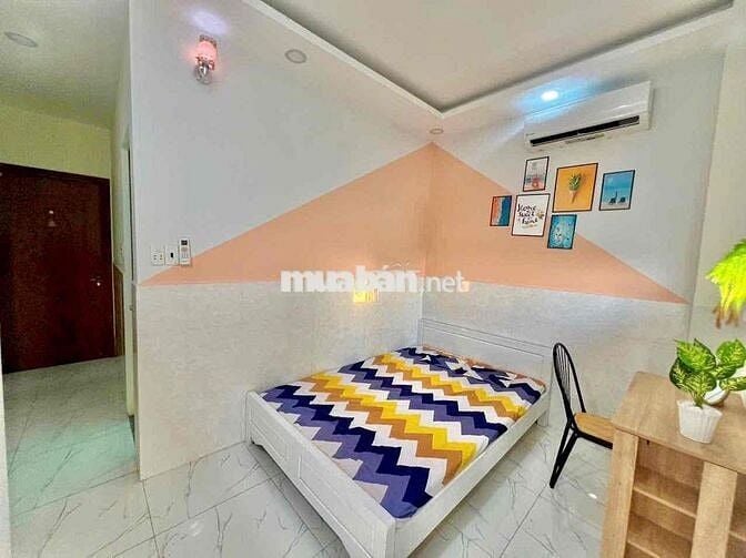 1 PHÒNG NGỦ,TÁCH BẾP,BAN CÔNG RIÊNG,GẦN SÂN BAY,E.TOWN CỘNG HOÀ