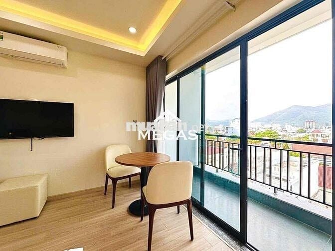 CHO THUÊ CĂN HỘ BAN CÔNG FULL NỘI THẤT NGAY TRẦN ĐÌNH XU MỚI GIÁ RẺ